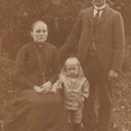 Aina, Yrjö (s. 1905) ja Vihtori Järvelä