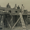Navetan rakentaminen kesällä 1952